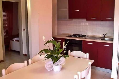 Residenza Pierre & Vacances Luni Mare Lägenhetshotell