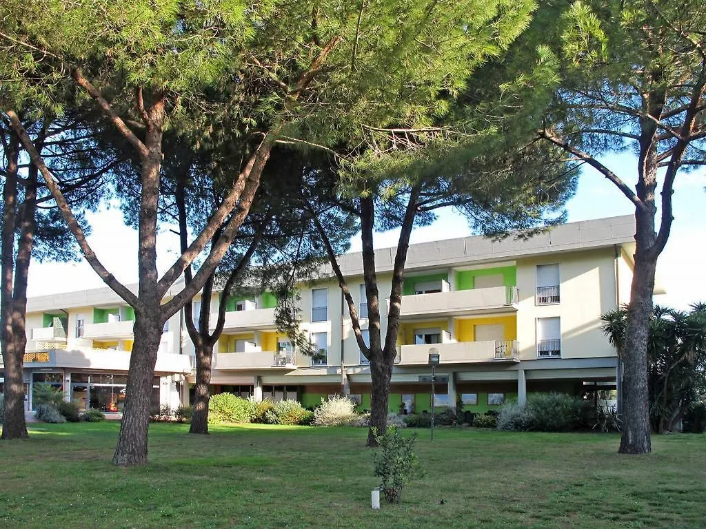 Residenza Pierre & Vacances Luni Mare 3*,  Olaszország